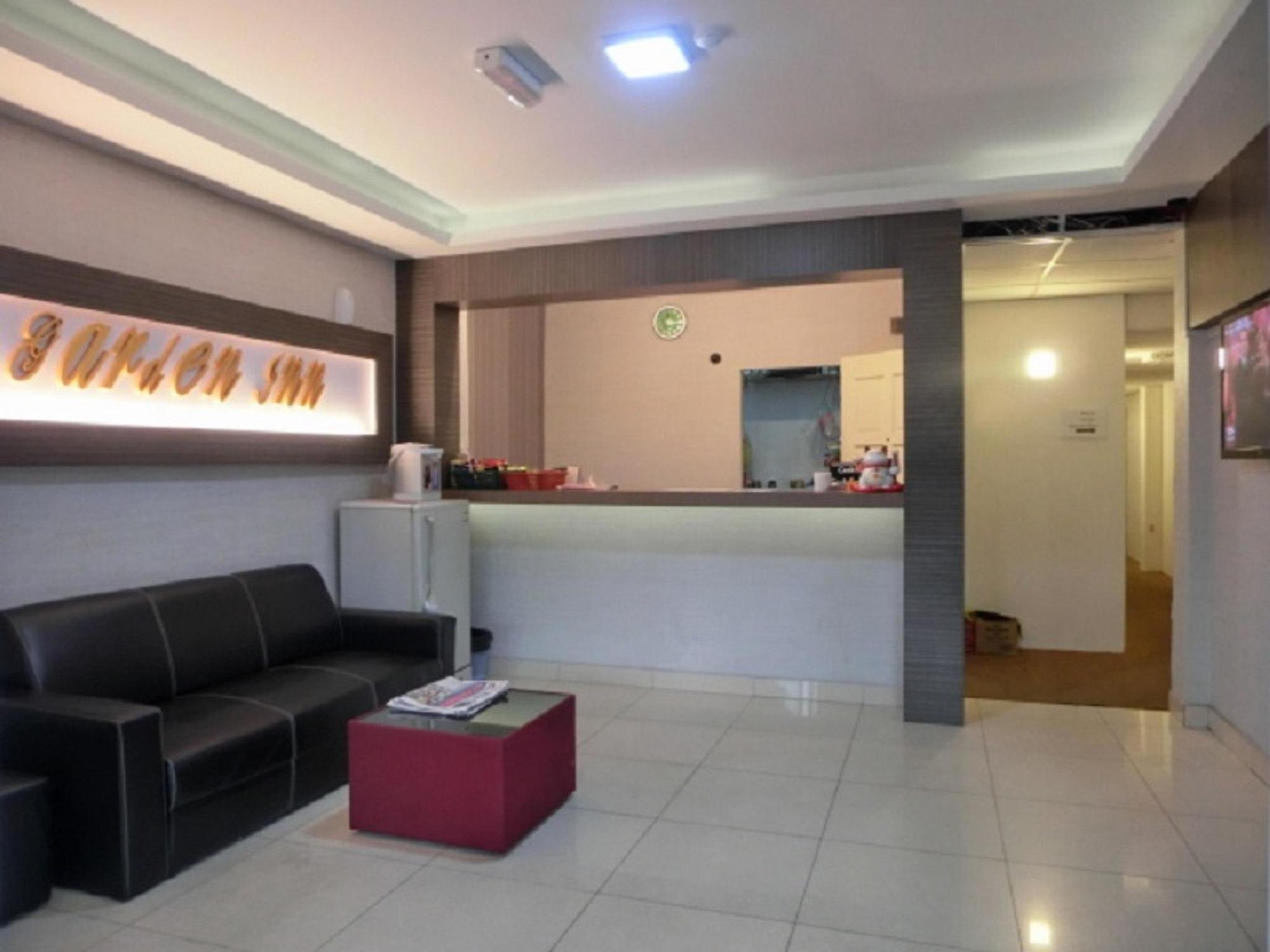 The Garden Inn Miri Exterior photo